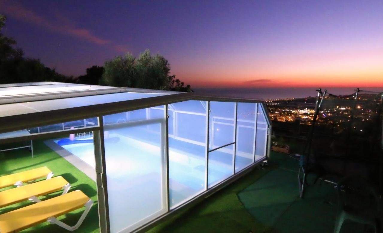Villa Con Piscina Privada Climatizada 29ºc Santa Susanna Eksteriør bilde